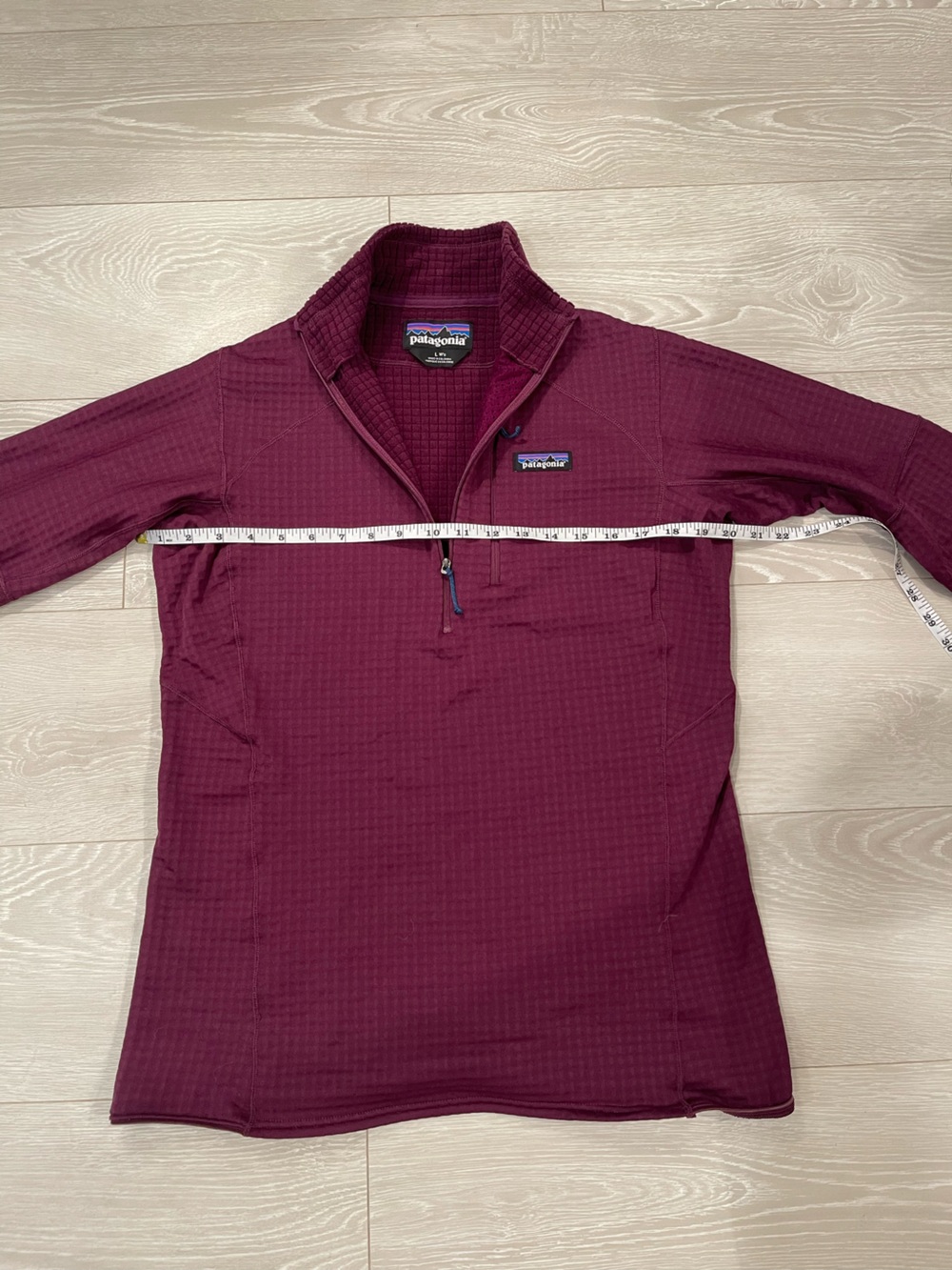 Patagonia Women's R1® Pullover Purple Maroon size Large - Picture 6 of 11